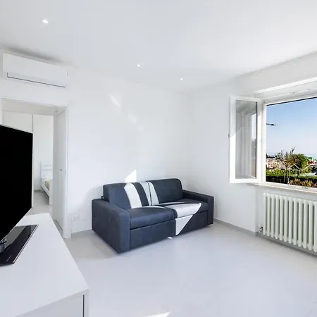 Trilocale Longarone 3 Rimini