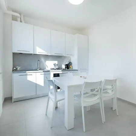 Trilocale Longarone 3 Apartamento *