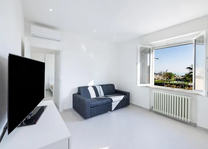 Trilocale Longarone 3 리미니